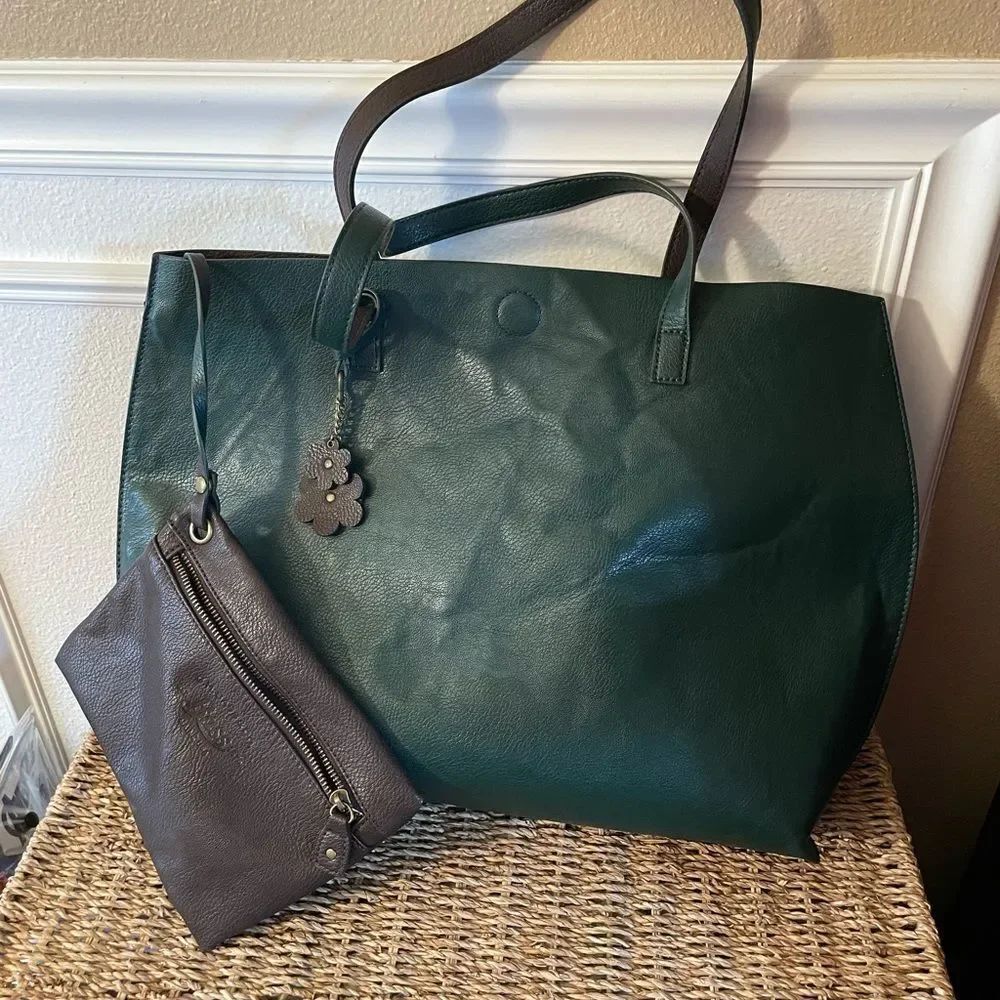 G.H. Bass & Co Forest Green and Brown Leather Tote Bag with Matching Pouch